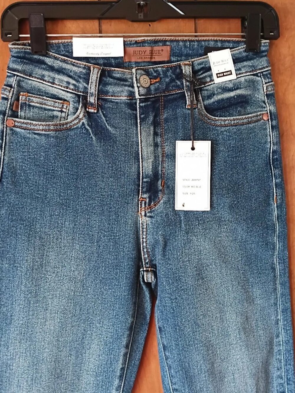 Judy Blue High Waist Jeans Size 1/25 NWT Plaid Cuff Boutique Denim - Picture 2 of 8